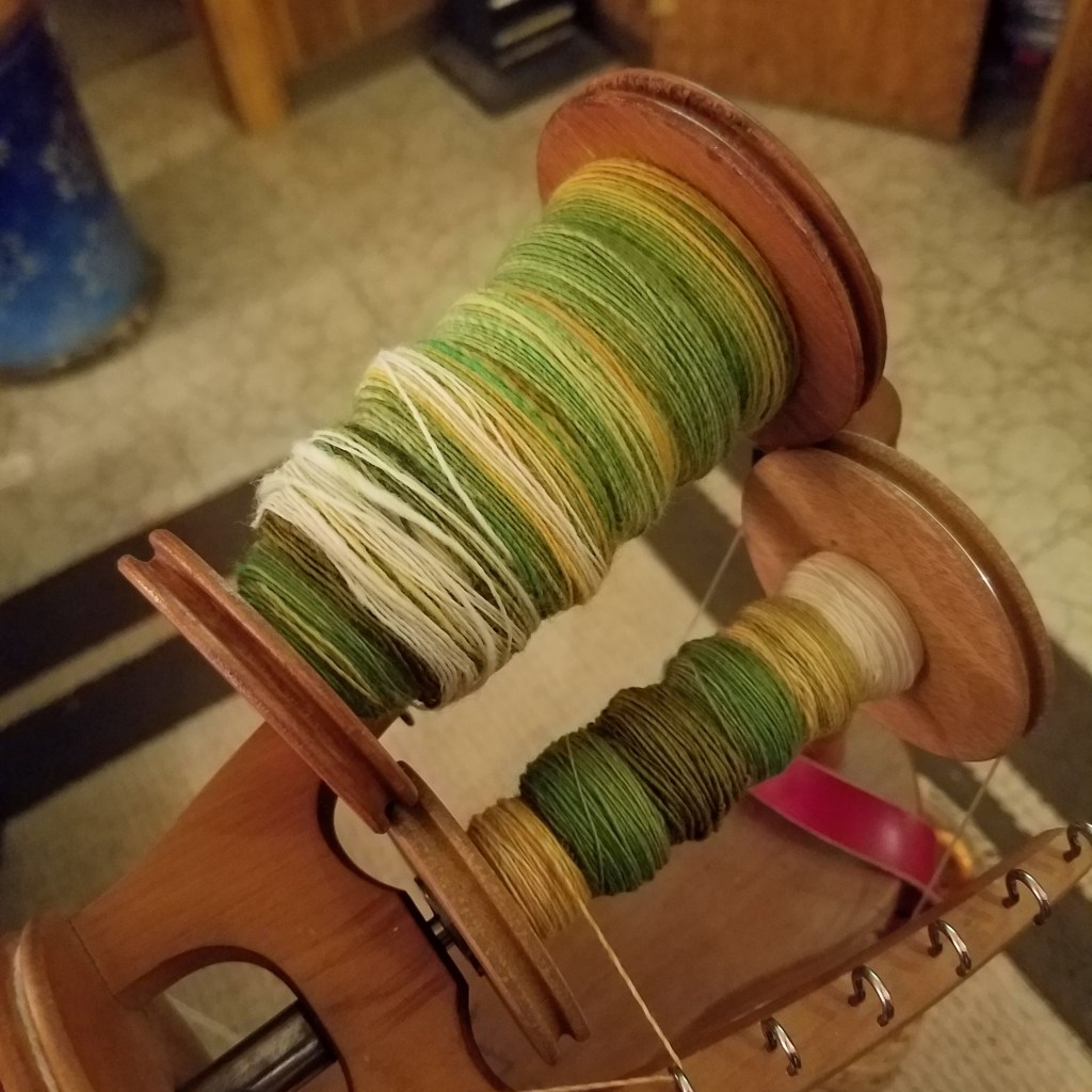 Fractal spinning bobbins