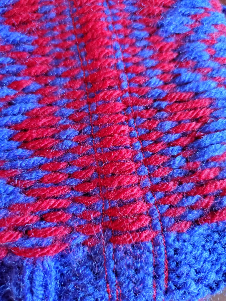 steek machine-stitch lines