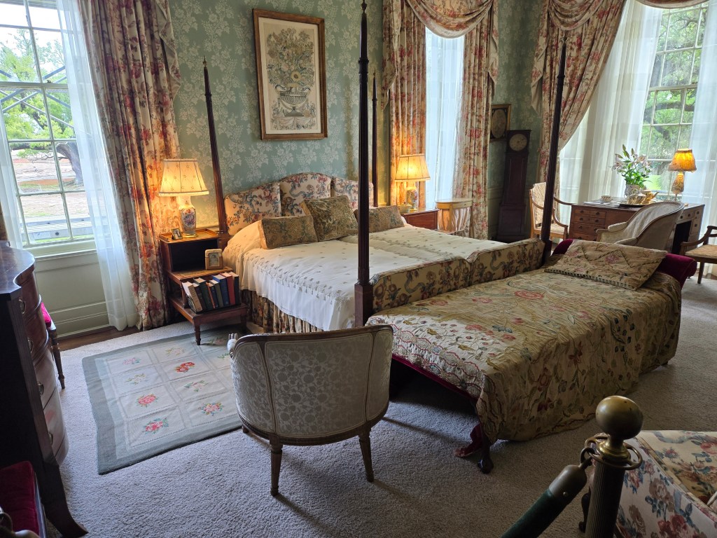 Longue Vue bedroom in New Orleans